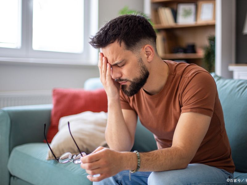 Can Botanical Adaptogens Help Manage Work-Burnout and Brain Fog?